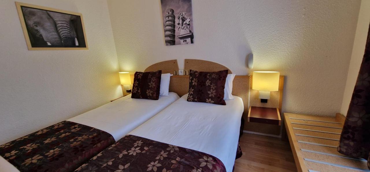 Kyriad Direct Hotel
