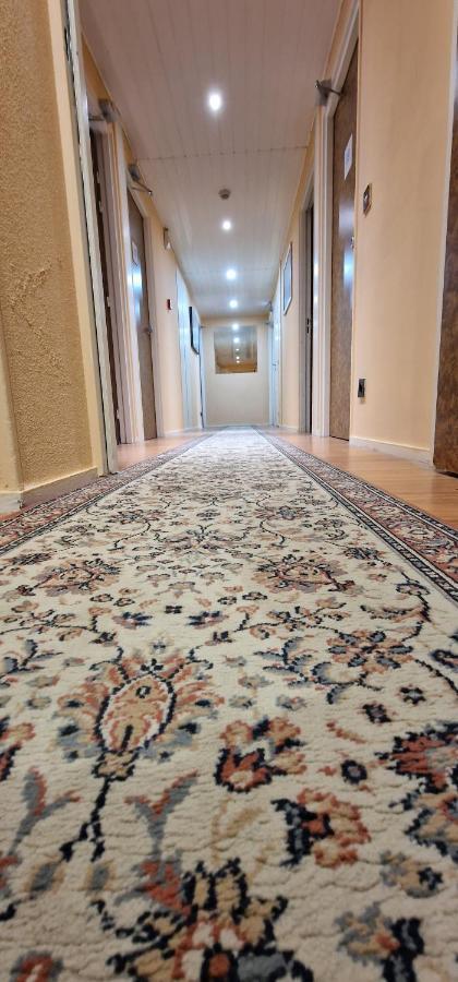 Kyriad Direct Hotel 2*